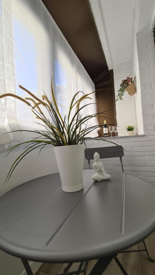 Ferienwohnung Vacacional Buyma - Parking Privado -Gratuito- Málaga Exterior foto